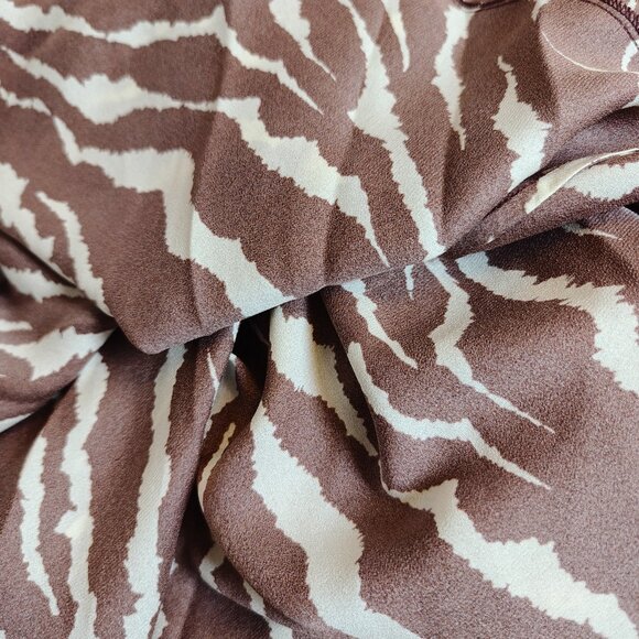 Realisation Par The Gia Bell-Sleeve Maxi Dress in Silk Jianhong Crepe - Picture 12 of 13